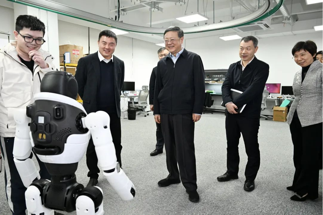 上海市委书记陈吉宁专题调研350vip浦京集团机器人
